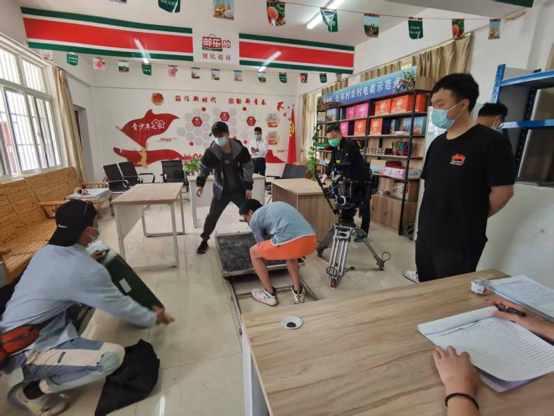 追星女孩心理学分析报告：黎川县广告片拍摄公司揭秘饭圈应援式传播逻辑
